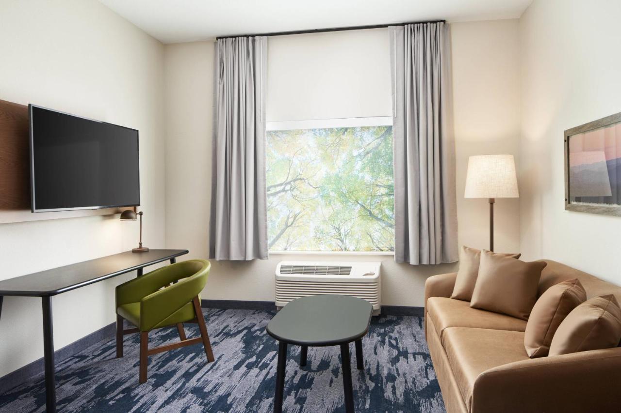 Fairfield Inn & Suites Tampa Riverview ريفرفيو المظهر الخارجي الصورة