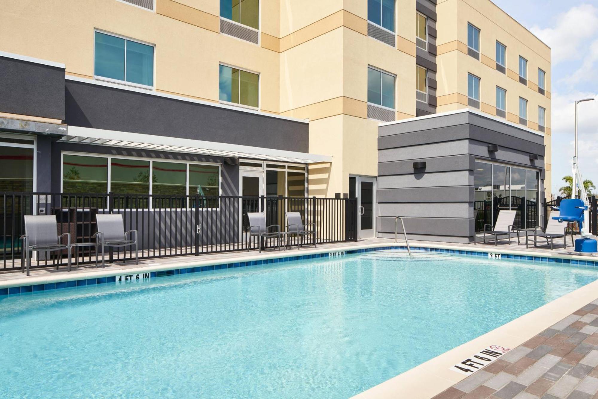 Fairfield Inn & Suites Tampa Riverview ريفرفيو المظهر الخارجي الصورة